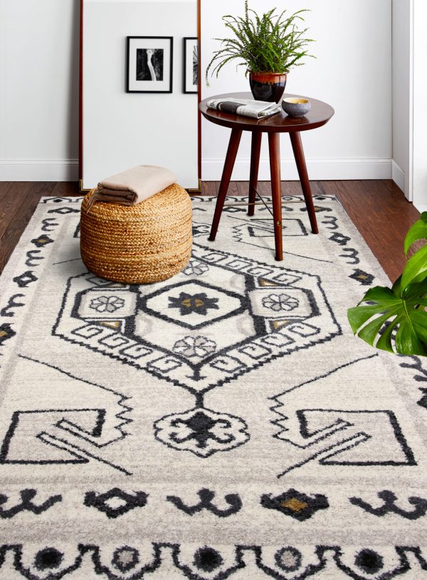 Bashian Aztec A162-BHA305 Beige Area Rug For Sale