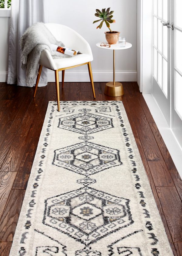 Bashian Aztec A162-BHA305 Beige Area Rug For Sale